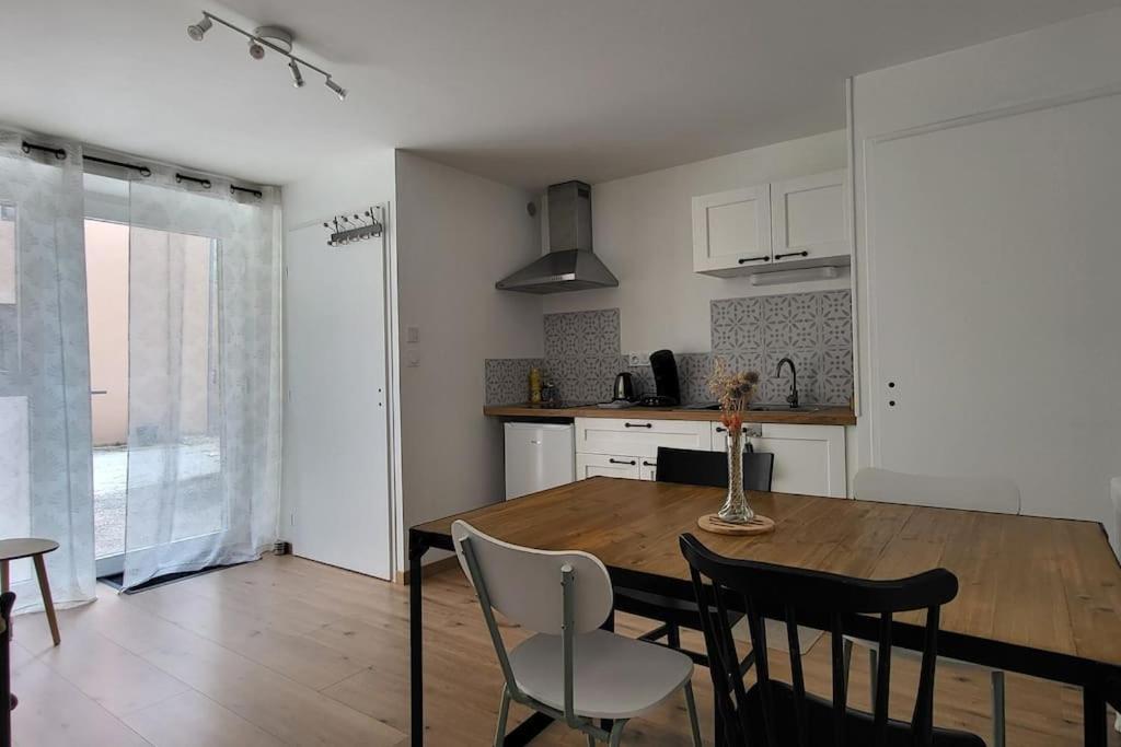 Appartement 2 Pieces Le Louveteau Arbois Luaran gambar